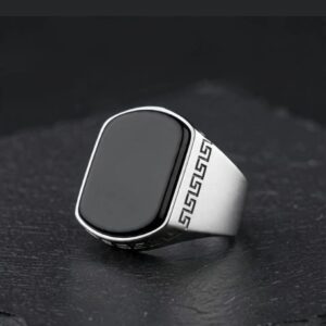 noir signet ring